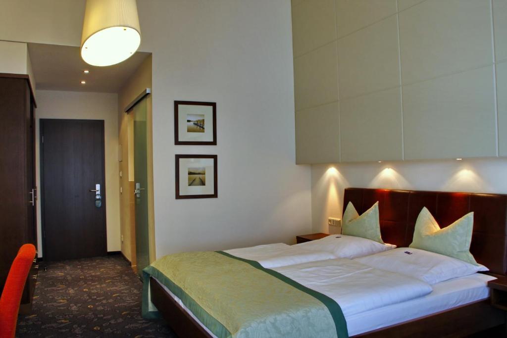 Hotel Landhaus Pollmeyer Friesoythe Ngoại thất bức ảnh